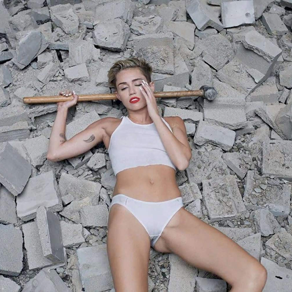 Miley Cyrus Fancy Dress - Miley Cyrus Wrecking Ball Costume - Miley Cyrus Wrecking Ball Shorts