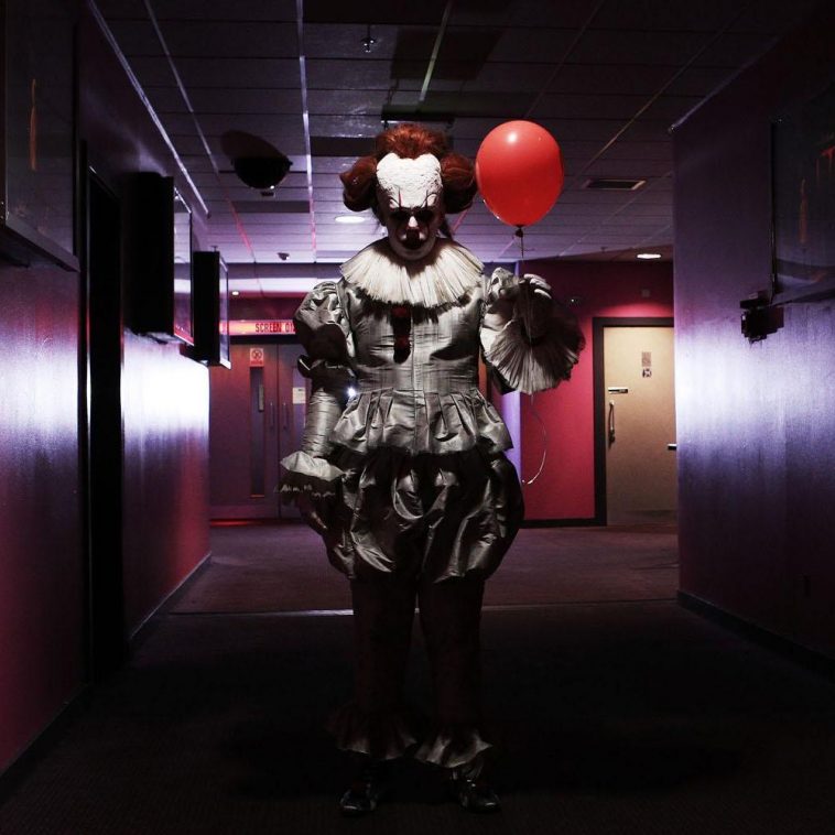 Pennywise Costume - IT Fancy Dress Halloween Costume