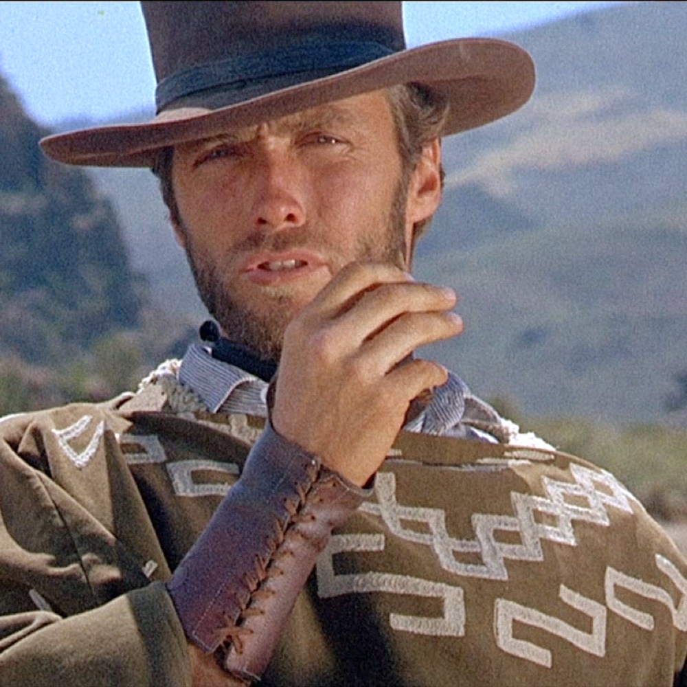 The Man With No Name Costume - Fancy Dress - Cosplay - Clint Eastwood - Poncho