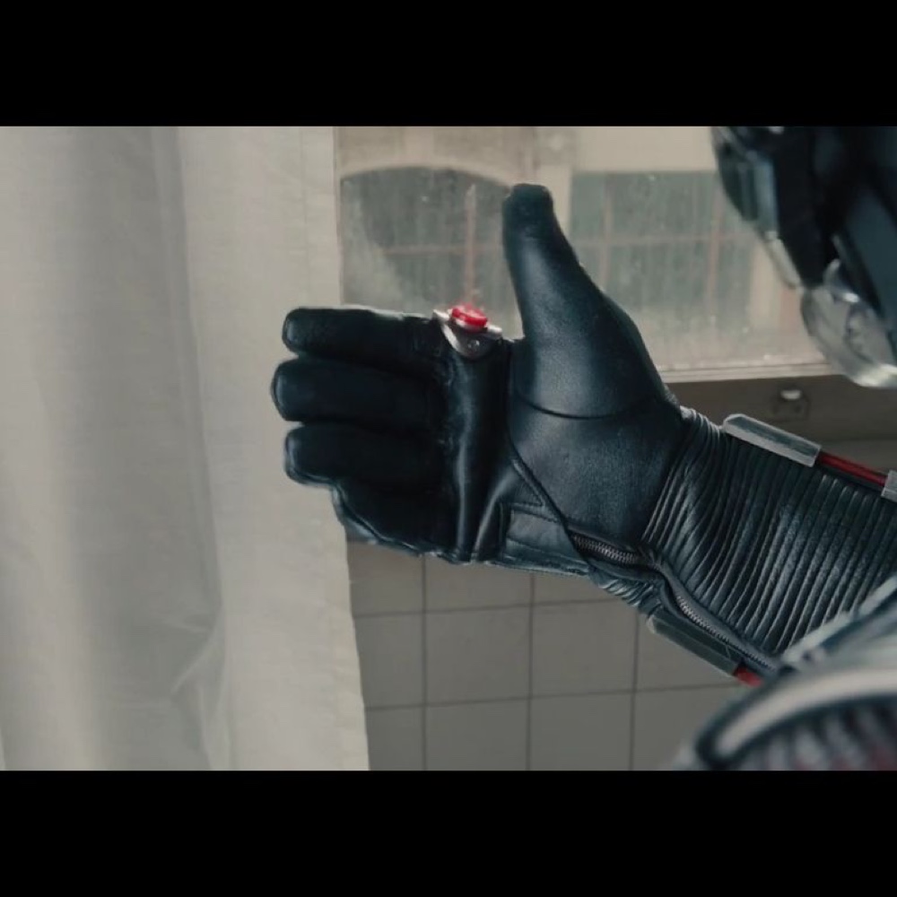 Ant Man Costume - Fancy Dress - Cosplay - Gloves