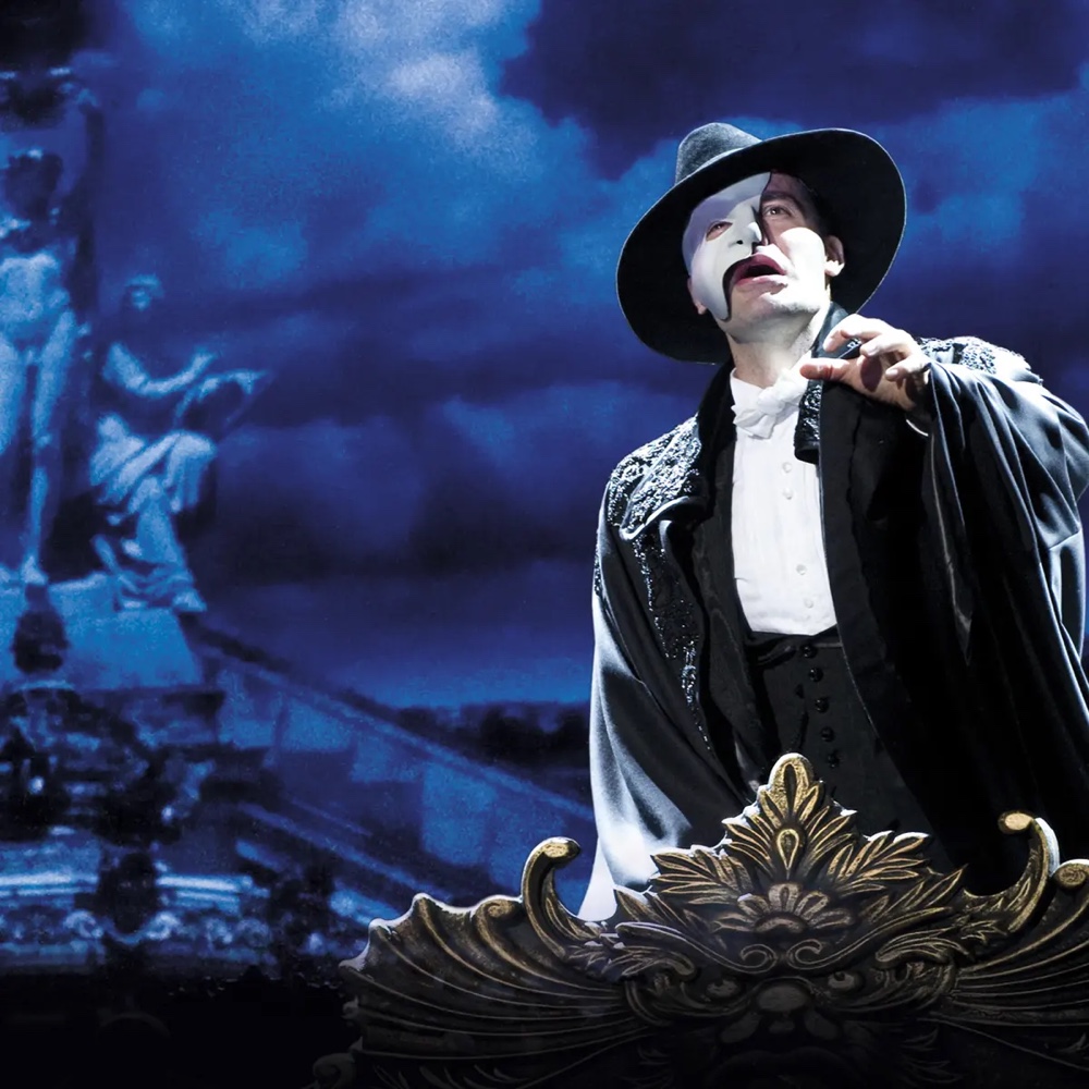 Phantom of the Opera Costume - Fancy Dress - Cosplay - Gloves