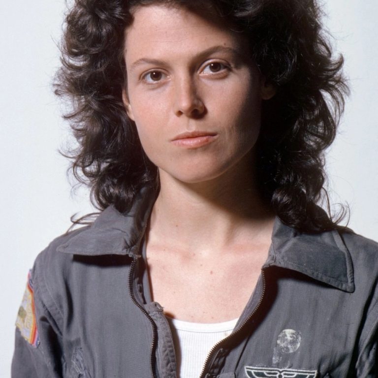 Ellen Ripley Costume - Alien Fancy Dress and Cosplay