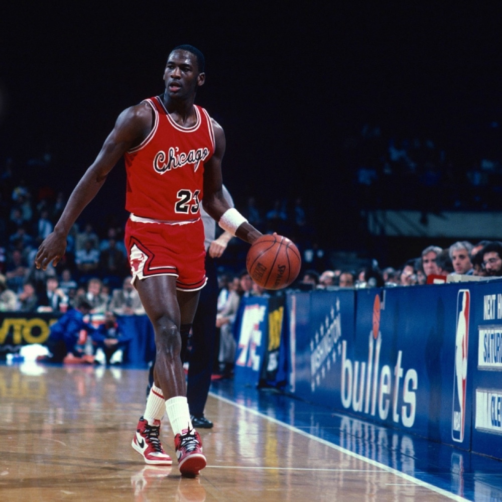 Michael Jordan Costume - Basketball Player Fancy Dress - Sweatband