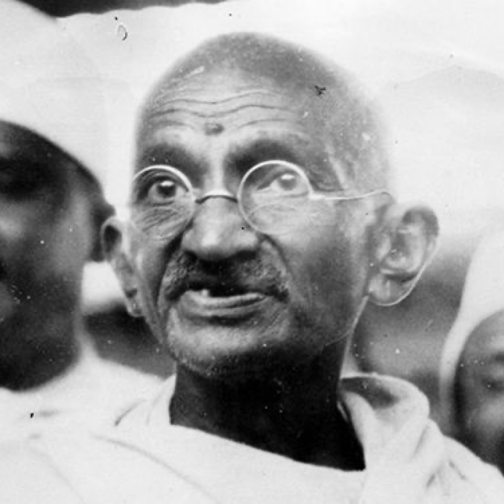 Mahatma Gandhi Costume - Fancy Dress - Cosplay - Spiritual Leader - Bald Cap