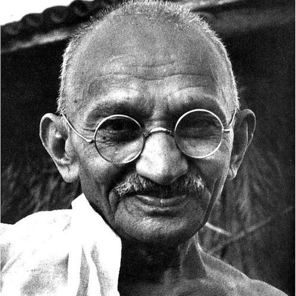 Mahatma Gandhi Costume - Fancy Dress - Cosplay - Spiritual Leader - Mustache
