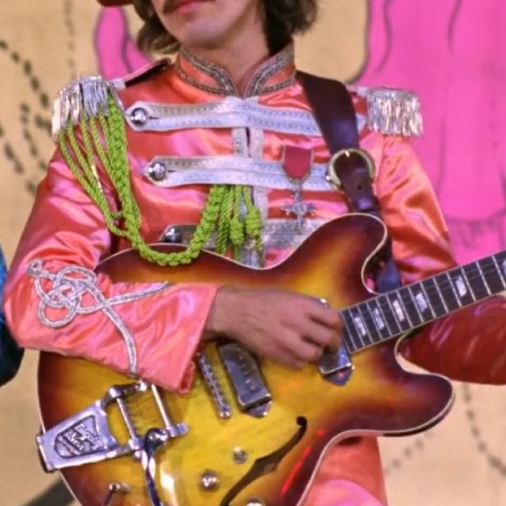 The Beatles Sgt Pepper Lonely Hearts Club Band Costume - Fancy Dress Ideas - Cosplay - John Lennon Costume - Buttons