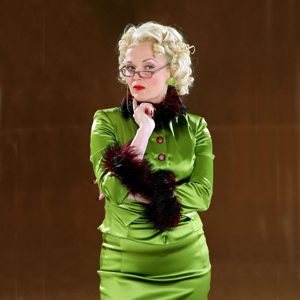 Rita Skeeter Costume - Harry Potter Fancy Dress Ideas