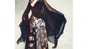 Stevie Nick Costume - Celebrity Fancy Dress Ideas - Sexy - Fleetwood Mac