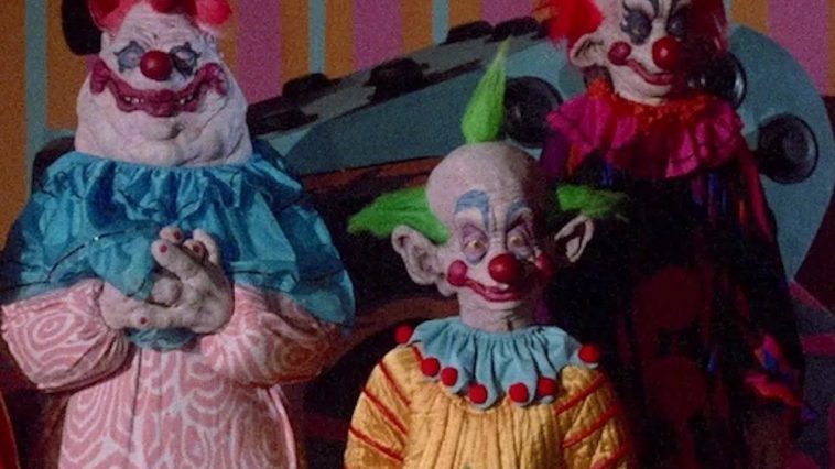 Killer Klowns from Outer Space Archives - Costume Rocket