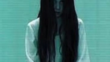 Top 10 Frightening Halloween Horror Movie Costumes for Women